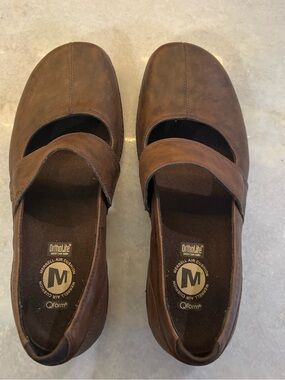 Merrell Size 7.5 Brown Leather Mary Jane Slip-On Ballet Flats Ortholite